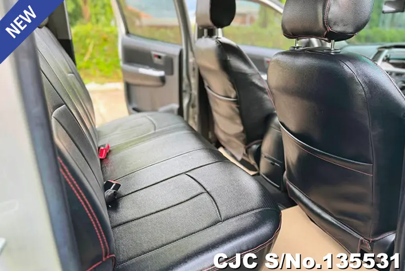 2014 Toyota / Hilux / Vigo Stock No. 135531
