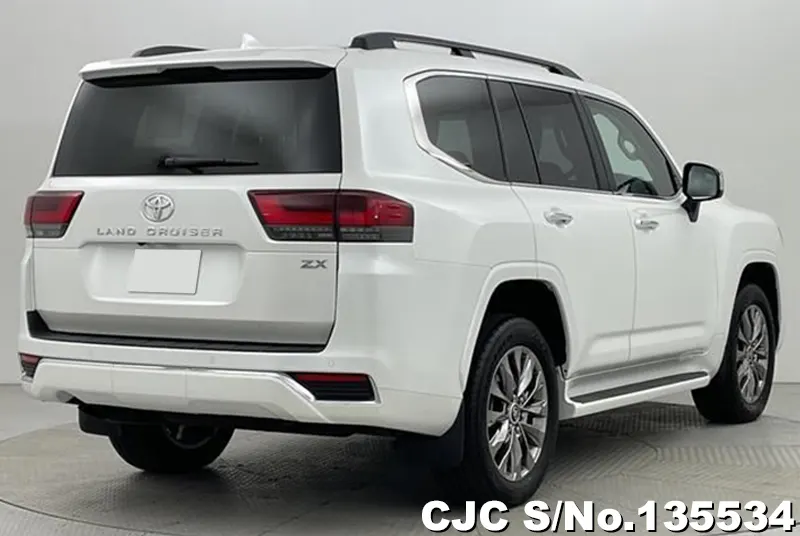 2024 Toyota / Land Cruiser Stock No. 135534