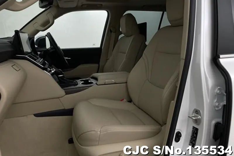 2024 Toyota / Land Cruiser Stock No. 135534
