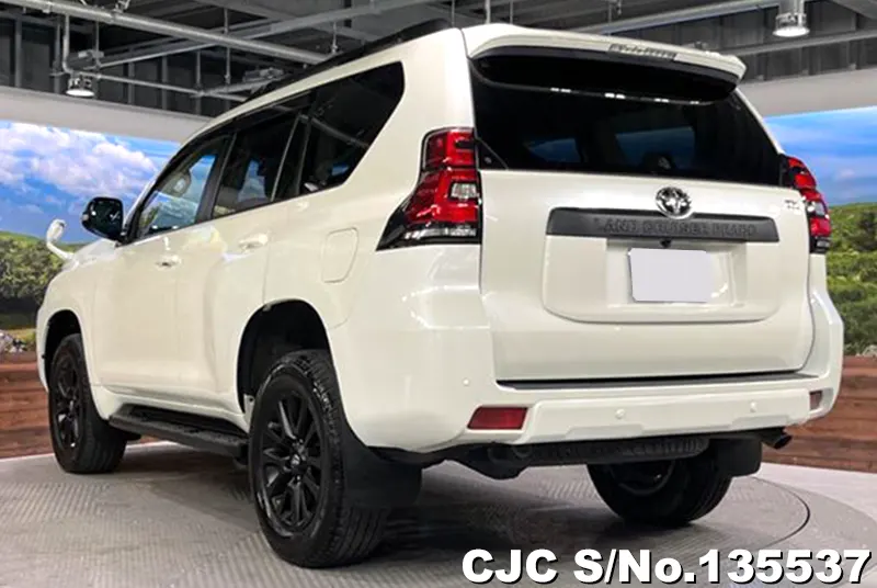 2023 Toyota / Land Cruiser Prado Stock No. 135537