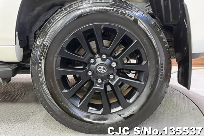 2023 Toyota / Land Cruiser Prado Stock No. 135537