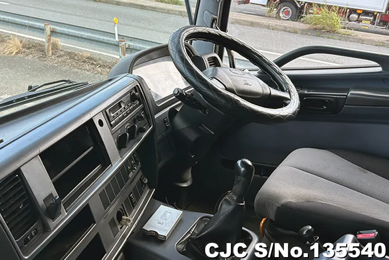 2005 Hino / Profia Stock No. 135540