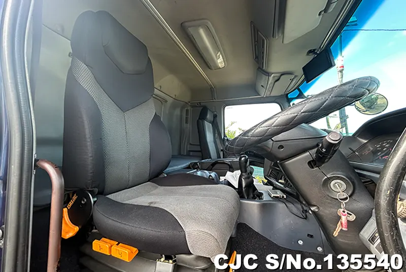 2005 Hino / Profia Stock No. 135540