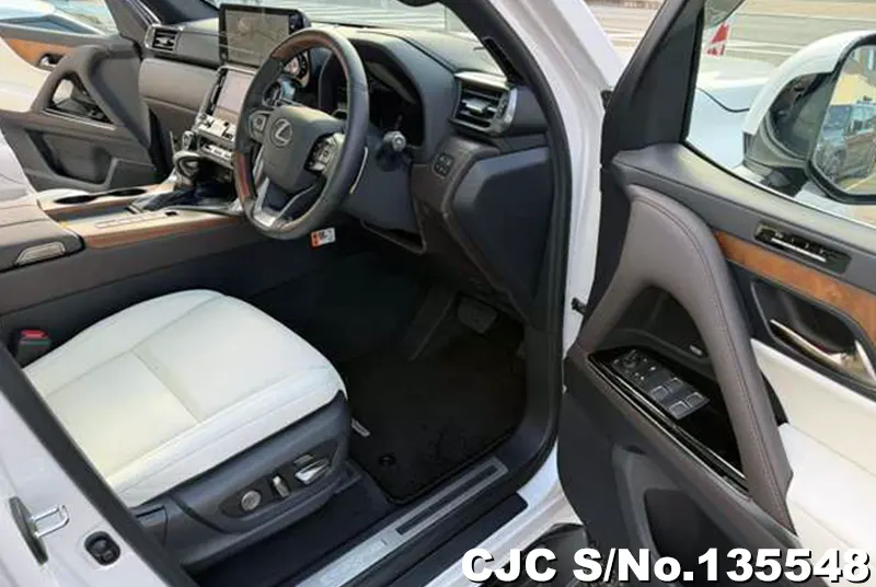 2025 Lexus / LX 600 Stock No. 135548