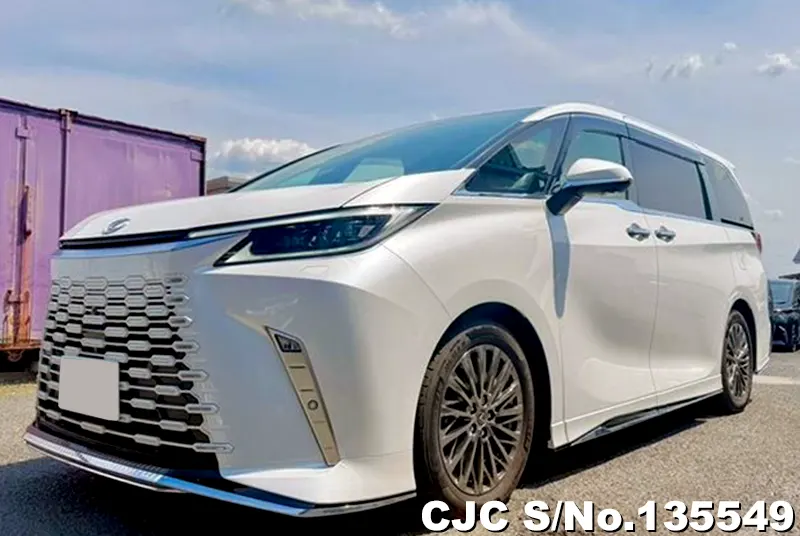 2025 Lexus / LM500h Stock No. 135549