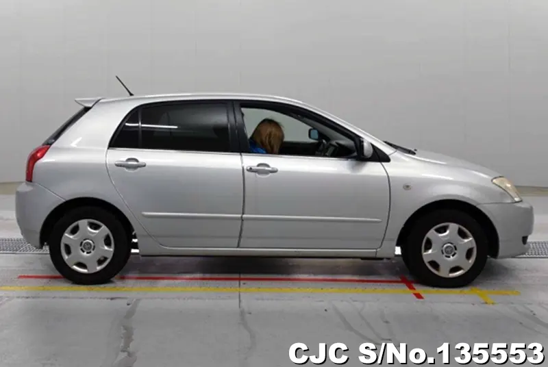 2003 Toyota / Allex Stock No. 135553