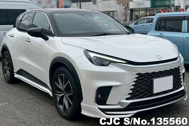 2025 Lexus / LBX Stock No. 135560