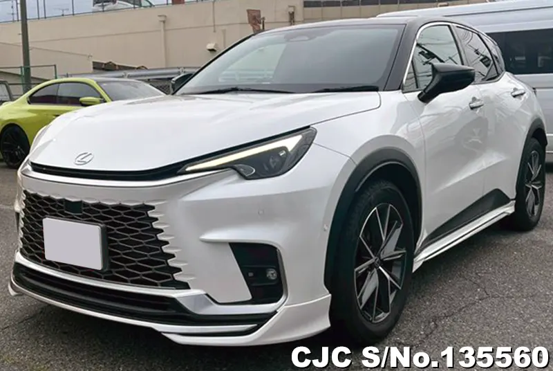 2025 Lexus / LBX Stock No. 135560