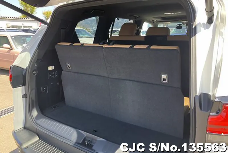 2024 Lexus / LX 600 Stock No. 135563