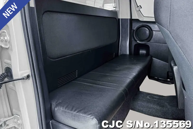2024 Toyota / Hilux / Revo Stock No. 135569