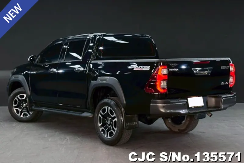 2024 Toyota / Hilux / Revo Stock No. 135571