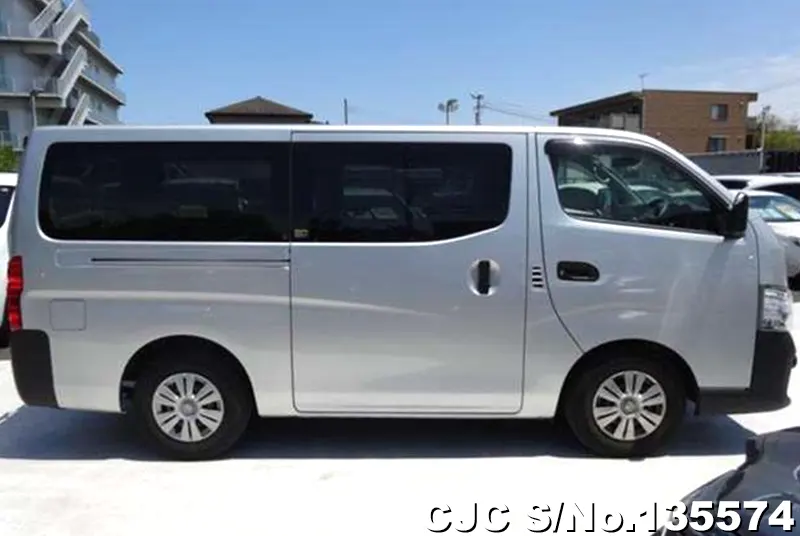 2021 Nissan / Caravan Stock No. 135574