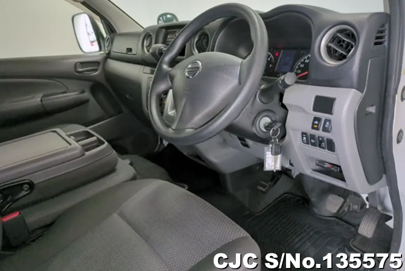 2018 Nissan / Caravan Stock No. 135575