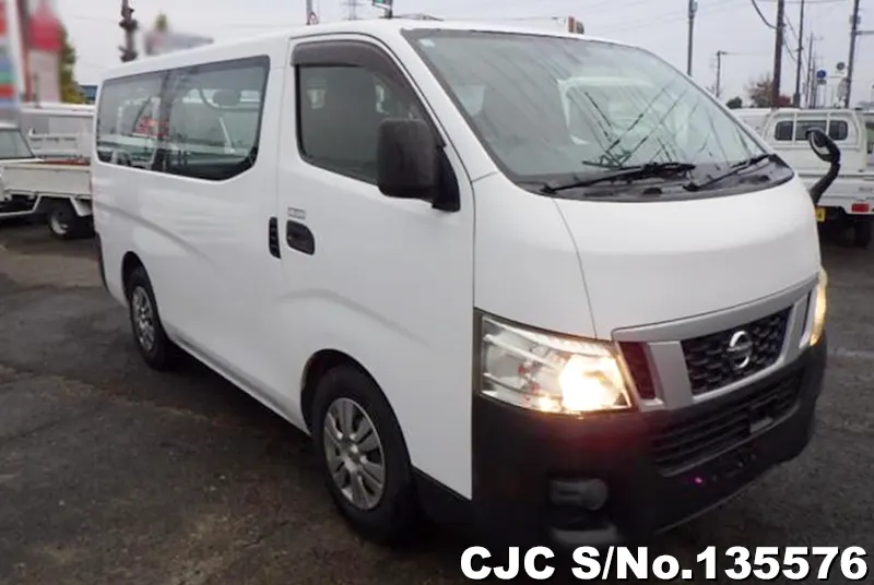 2017 Nissan / Caravan Stock No. 135576