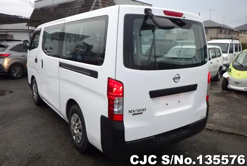 2017 Nissan / Caravan Stock No. 135576