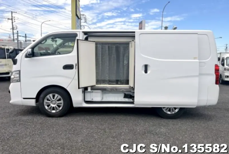 2020 Nissan / Caravan Stock No. 135582