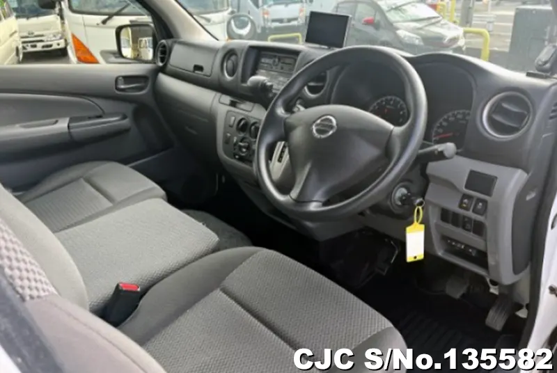 2020 Nissan / Caravan Stock No. 135582