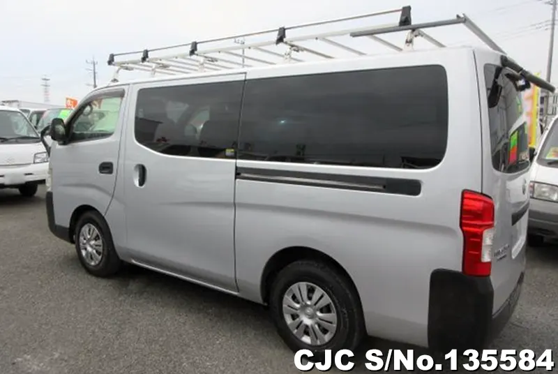 2017 Nissan /  Stock No. 135584