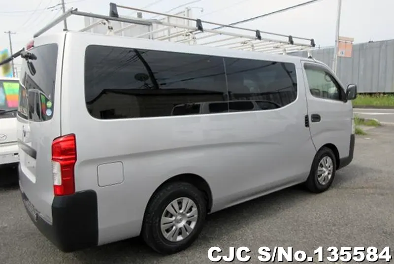 2017 Nissan /  Stock No. 135584