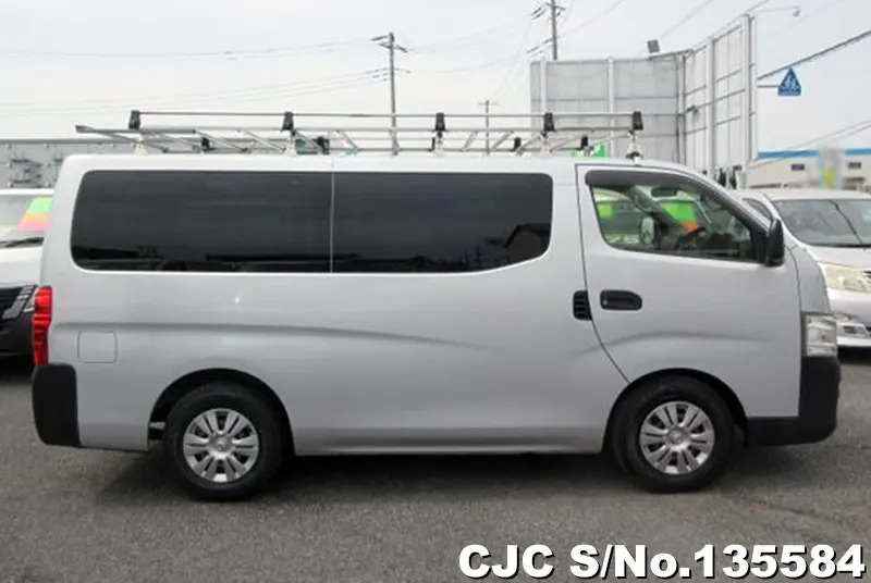 2017 Nissan /  Stock No. 135584