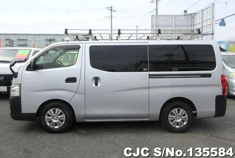 2017 Nissan /  Stock No. 135584