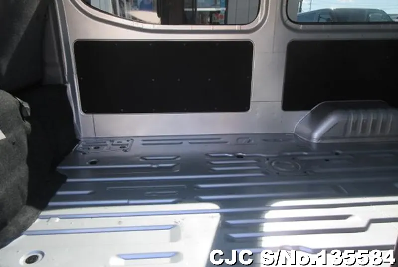 2017 Nissan /  Stock No. 135584