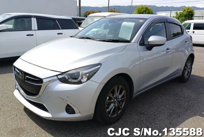 2019 Mazda / Demio Stock No. 135588