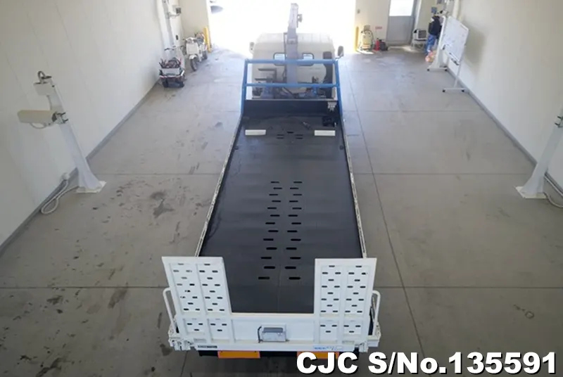 2005 Mitsubishi / Canter Stock No. 135591