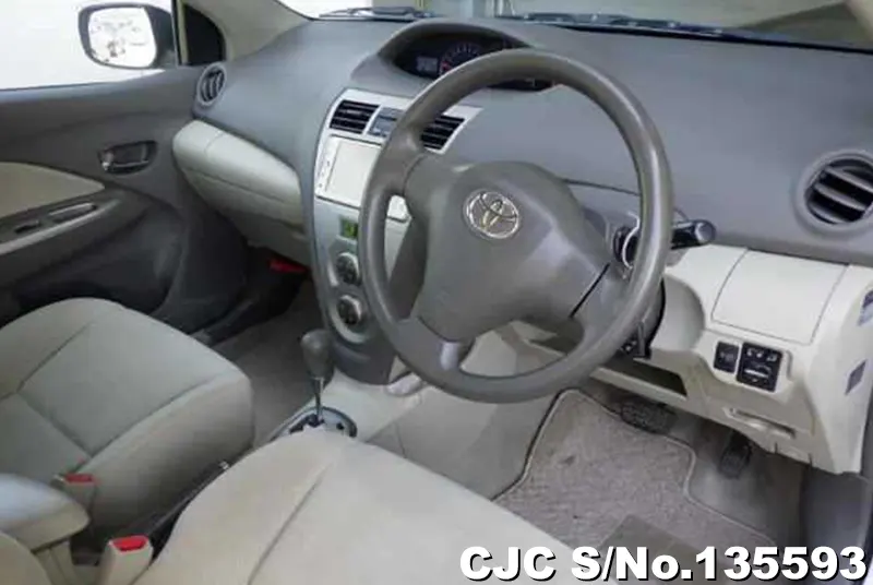 2010 Toyota / Belta Stock No. 135593