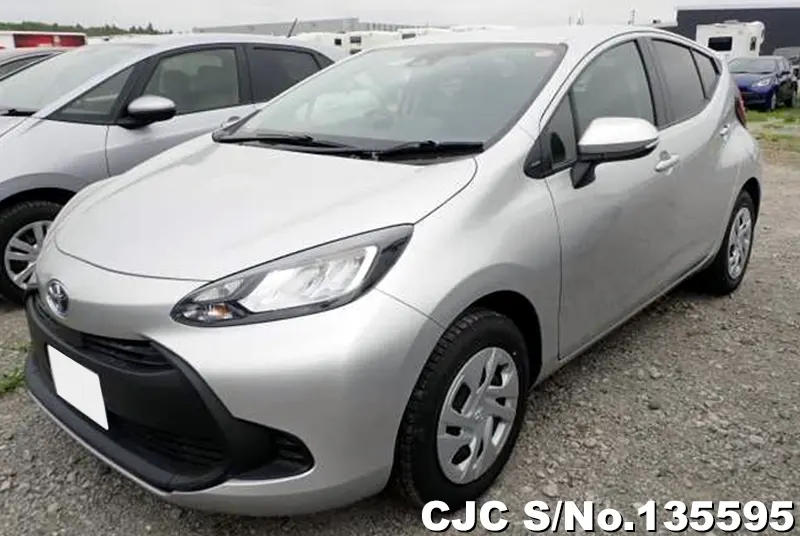 2023 Toyota / Aqua Stock No. 135595
