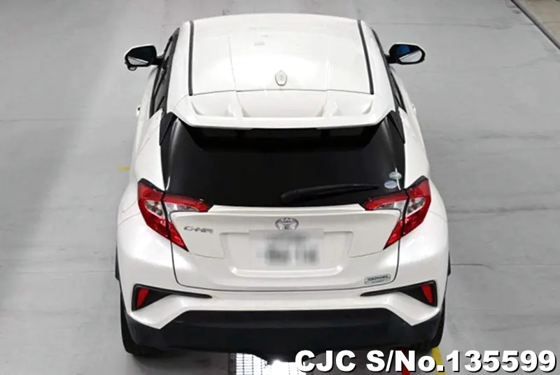 2017 Toyota / C-HR Stock No. 135599