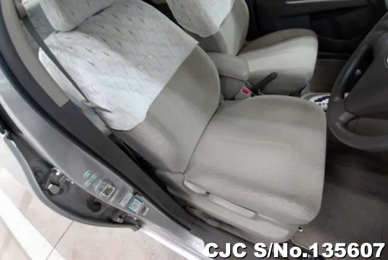 2009 Toyota / Belta Stock No. 135607