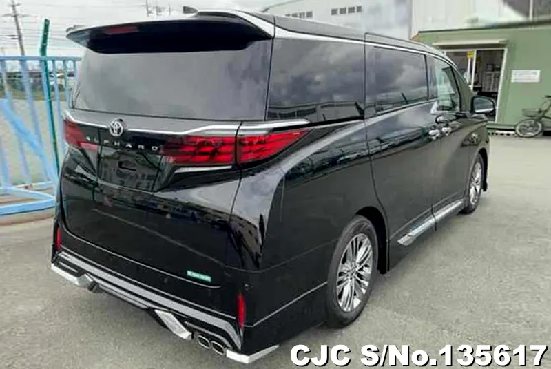 2025 Toyota / Alphard Stock No. 135617