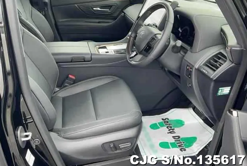 2025 Toyota / Alphard Stock No. 135617