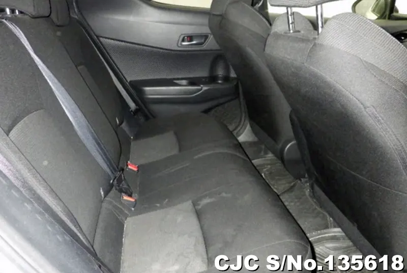 2017 Toyota / C-HR Stock No. 135618