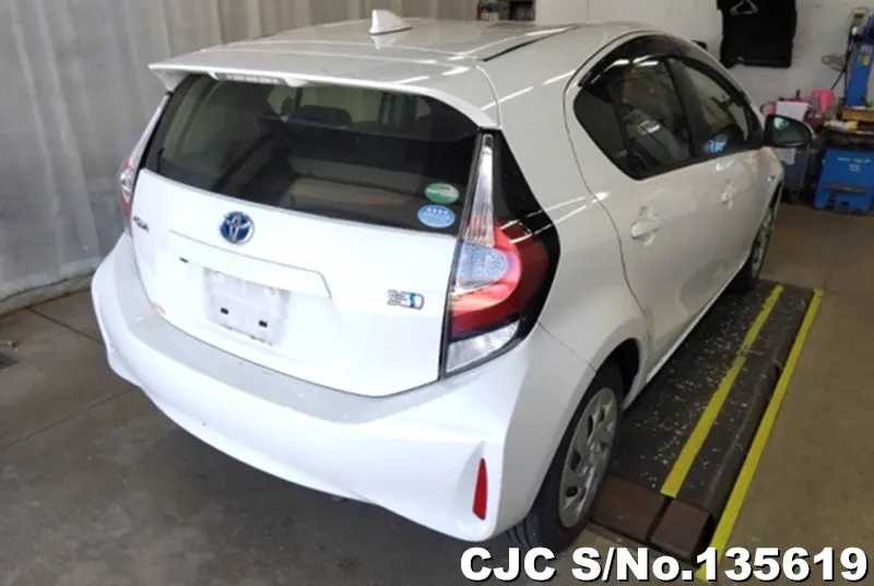2017 Toyota / Aqua Stock No. 135619