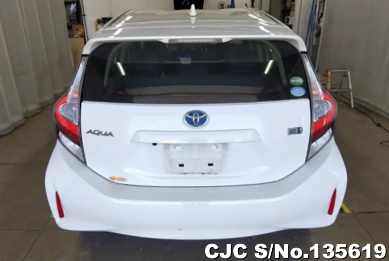 2017 Toyota / Aqua Stock No. 135619