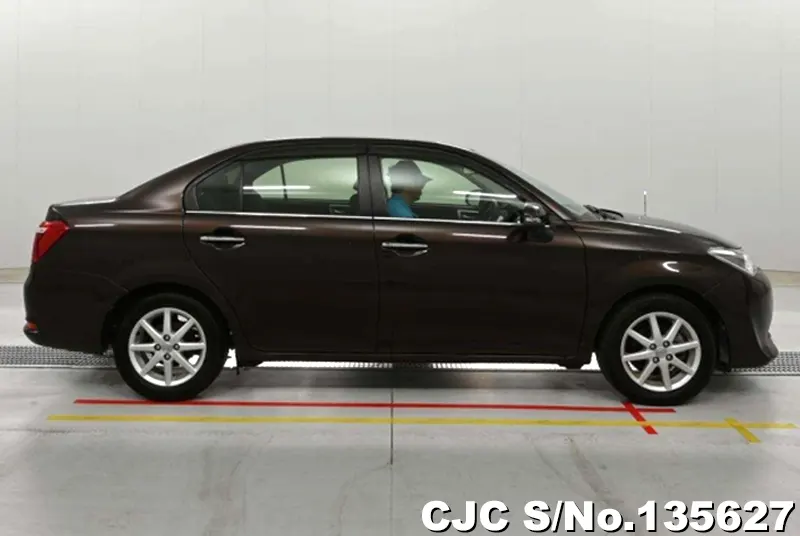 2016 Toyota / Corolla Axio Stock No. 135627