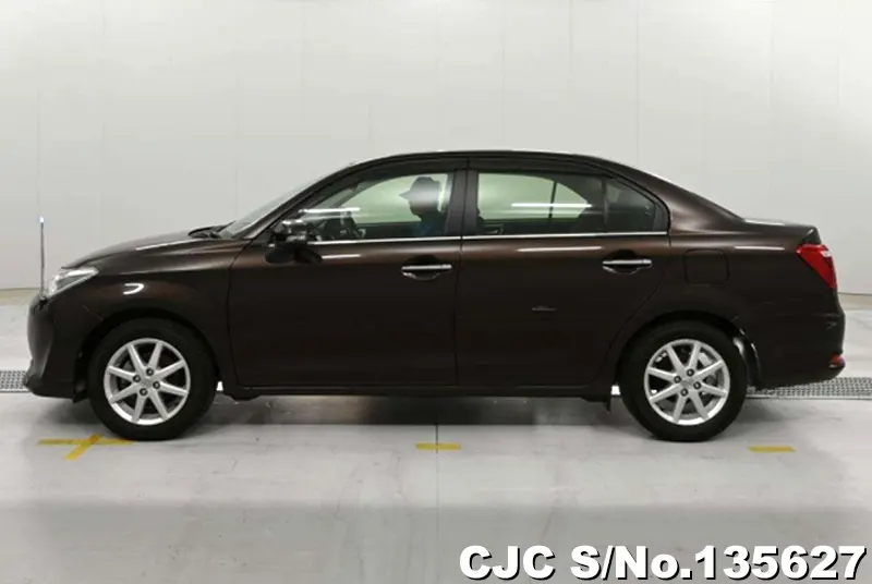 2016 Toyota / Corolla Axio Stock No. 135627