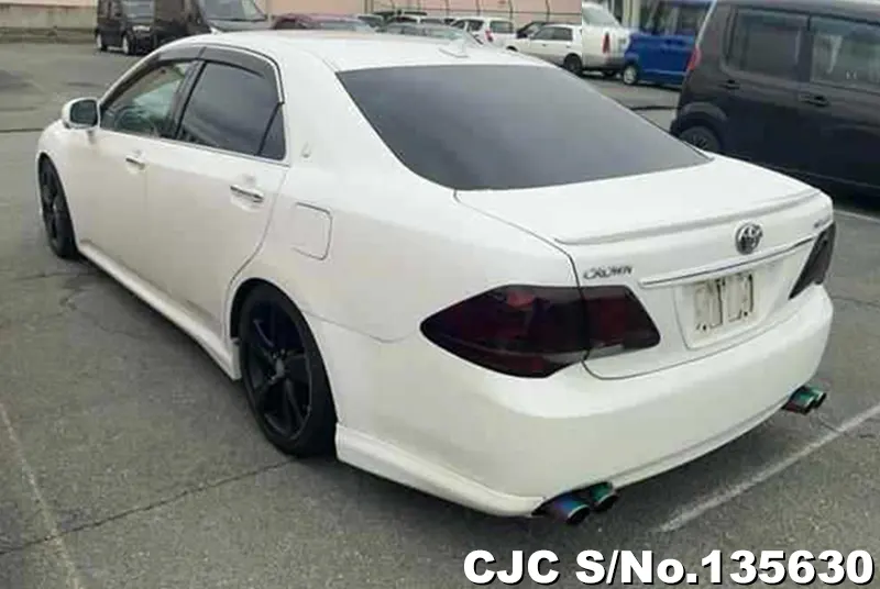 2009 Toyota / Crown Stock No. 135630