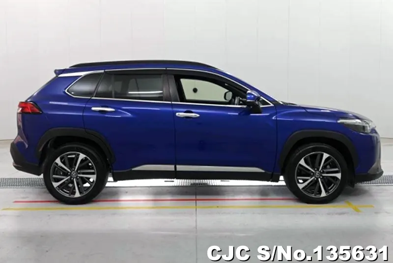 2021 Toyota / Corolla Cross Stock No. 135631