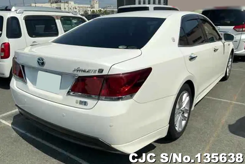 2015 Toyota / Crown Stock No. 135638