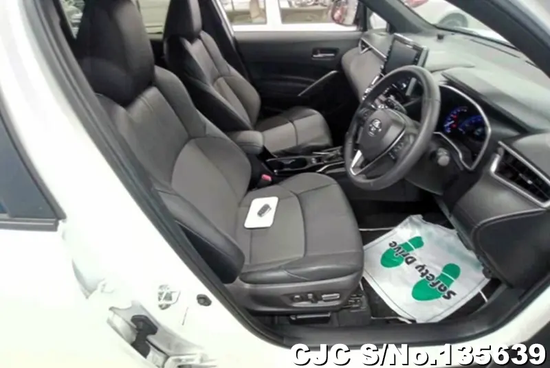2023 Toyota / Corolla Cross Stock No. 135639