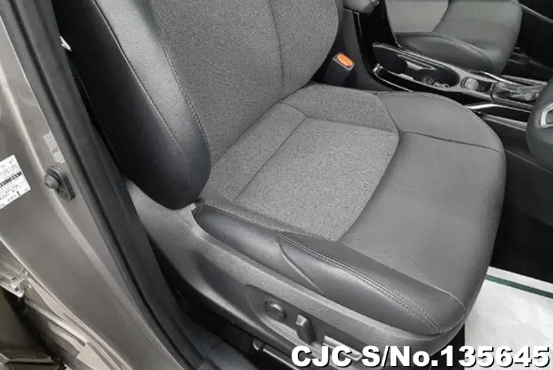 2023 Toyota / Corolla Cross Stock No. 135645
