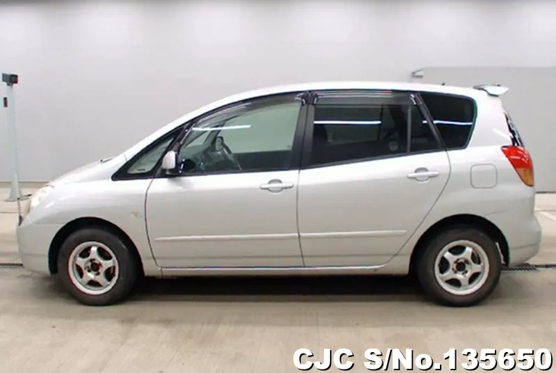 2002 Toyota / Spacio Stock No. 135650