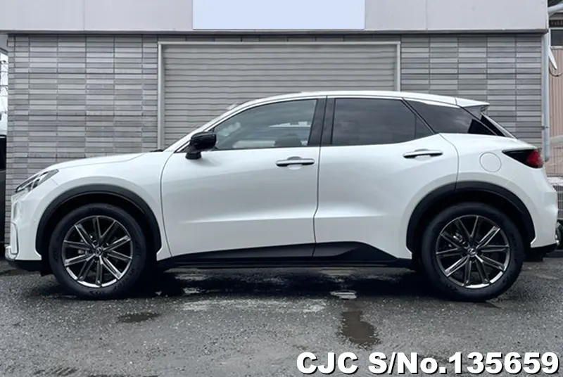 2025 Lexus / LBX Stock No. 135659