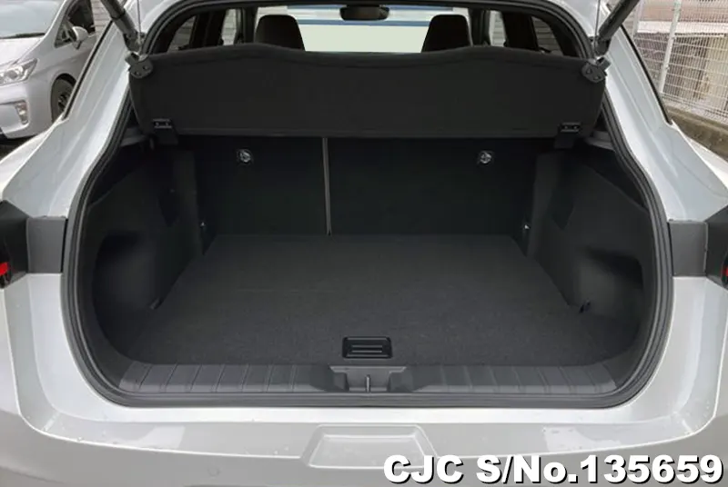2025 Lexus / LBX Stock No. 135659