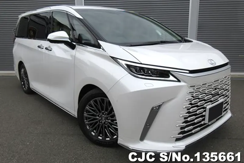2025 Lexus / LM500h Stock No. 135661