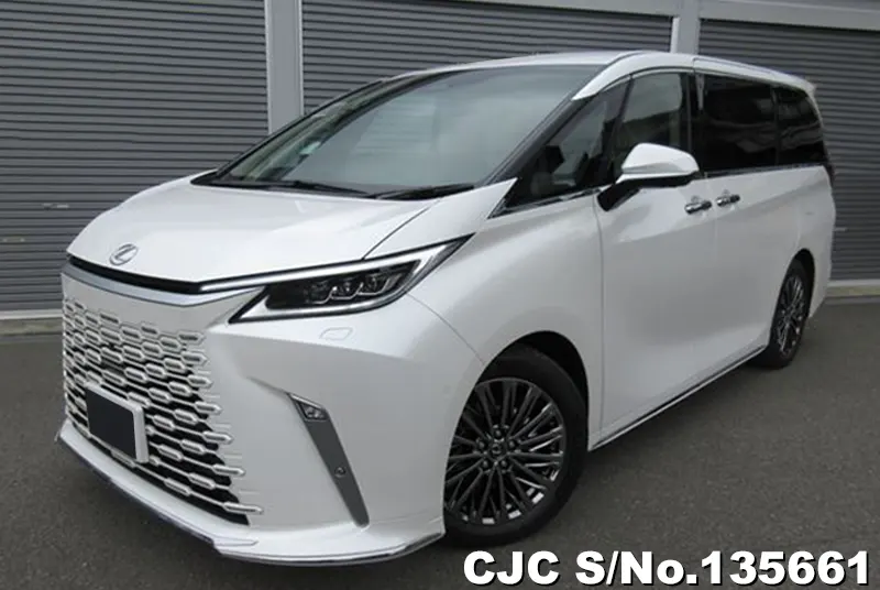 2025 Lexus / LM500h Stock No. 135661