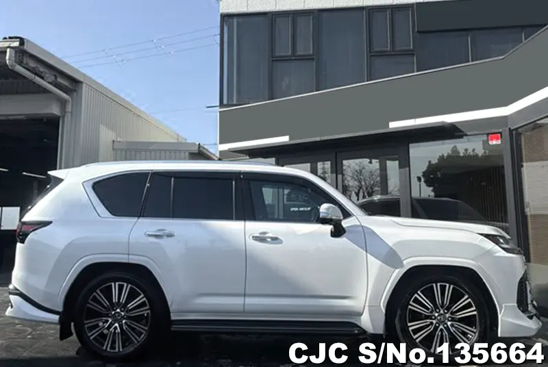 2024 Lexus / LX 600 Stock No. 135664
